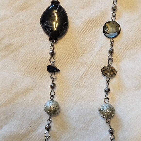 Long Necklace and Earring Set - Picture 7 of 10